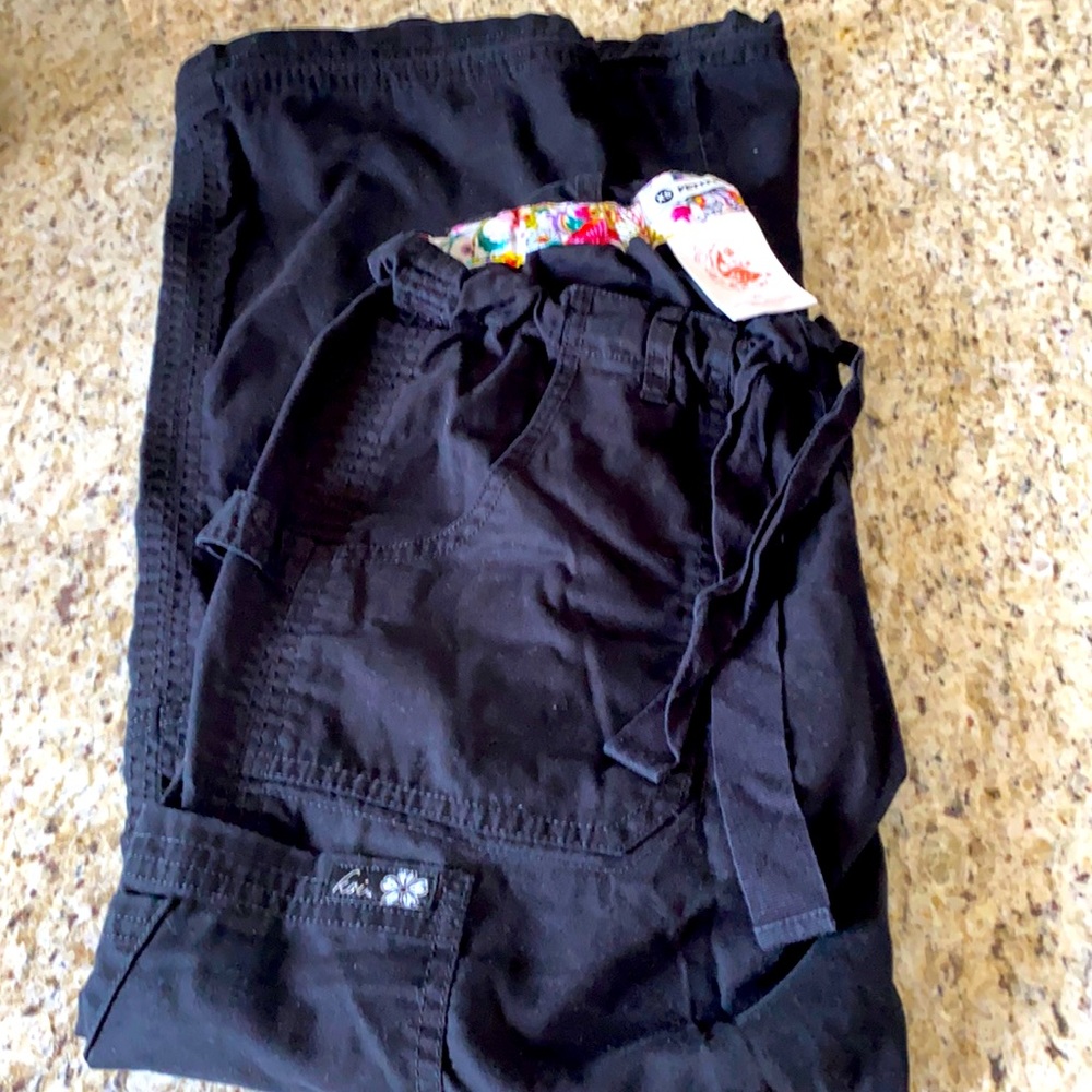 Koi Lindsey Cargo Scrub